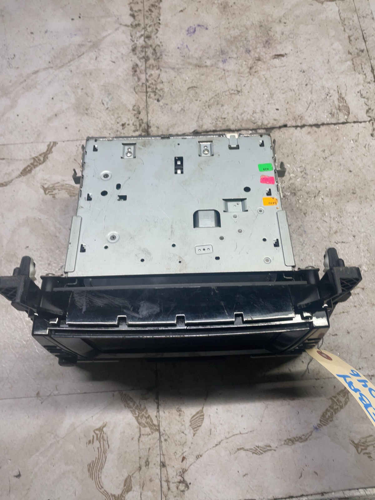 2007-2008 MAZDA CX7 Receiver, Navigation System AM-FM-CD 6 disc in dash OEM