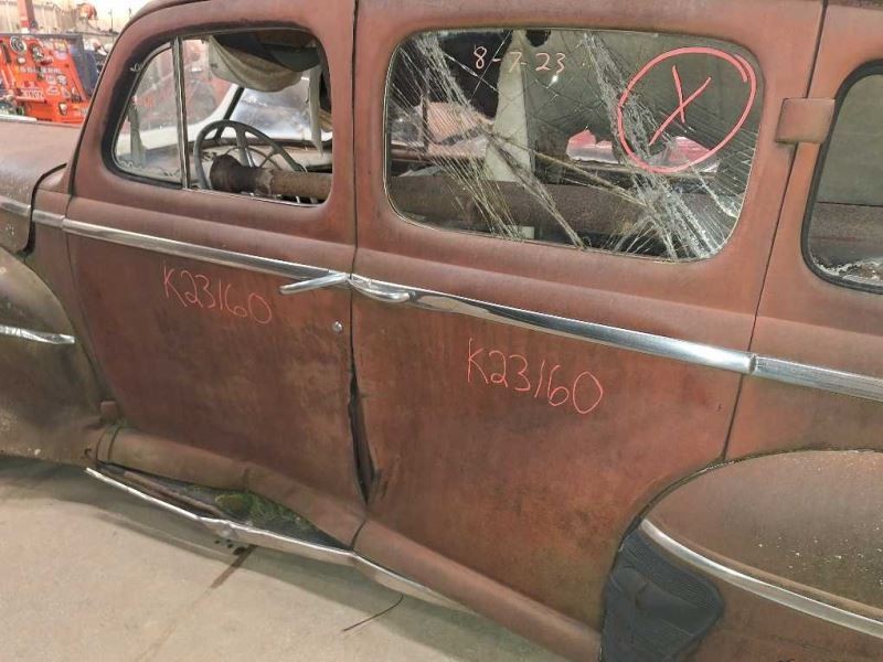 AM Radio Untested Fits 1947 FORD 1041351