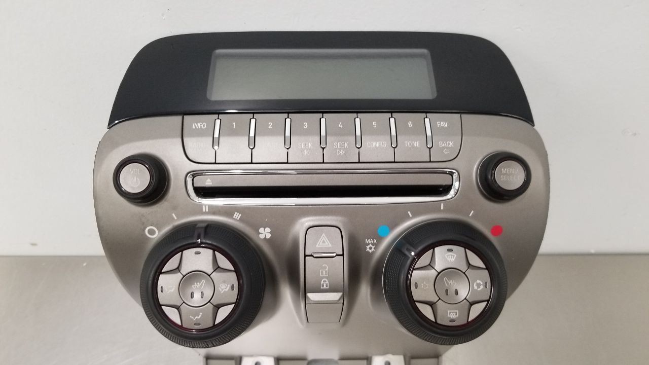 11 CHEVY CAMARO SS RADIO AUDIO TEMPERATURE HVAC CONTROL PANEL 92235960