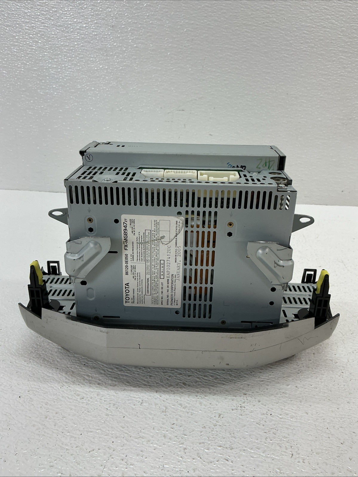 2004-2007 LEXUS RX330 AM/FM CD Player Radio Receiver 86120-0E050