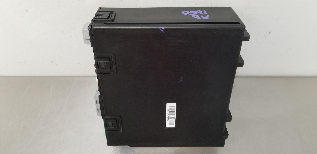 18 GMC SIERRA DENALI 1500 RADIO AUDIO RECEIVER 84278527