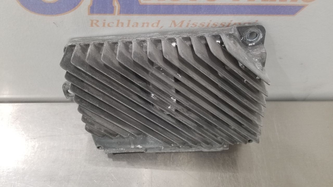 16 CHEVY SILVERADO 2500 HIGH COUNTRY RADIO AUDIO AMPLIFIER 23364898