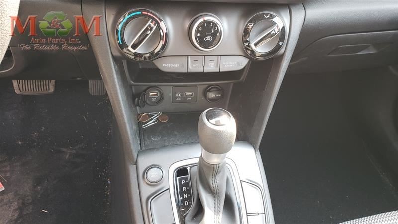 Audio Equipment Radio Receiver Assembly US Market Fits 18-21 KONA 2077778