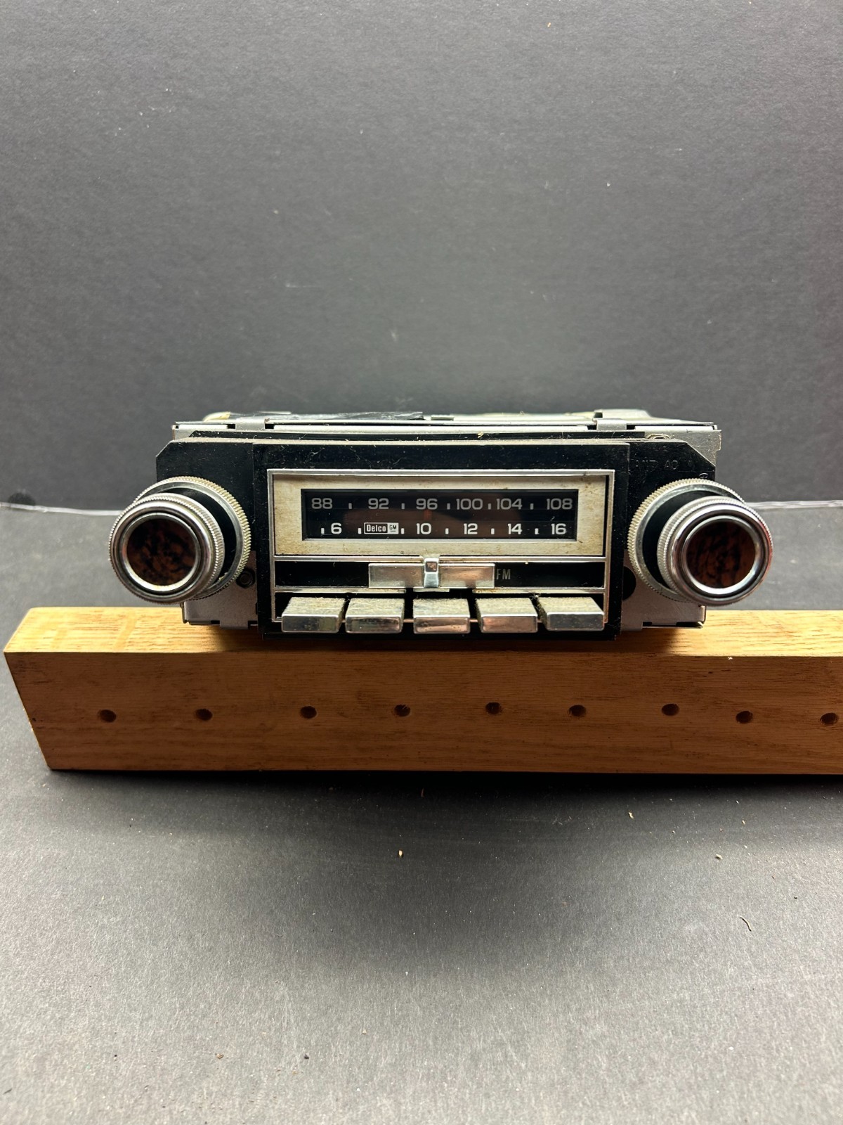 1979 Chevy AM/FM B-body radio (Condition unknown, sold as is)