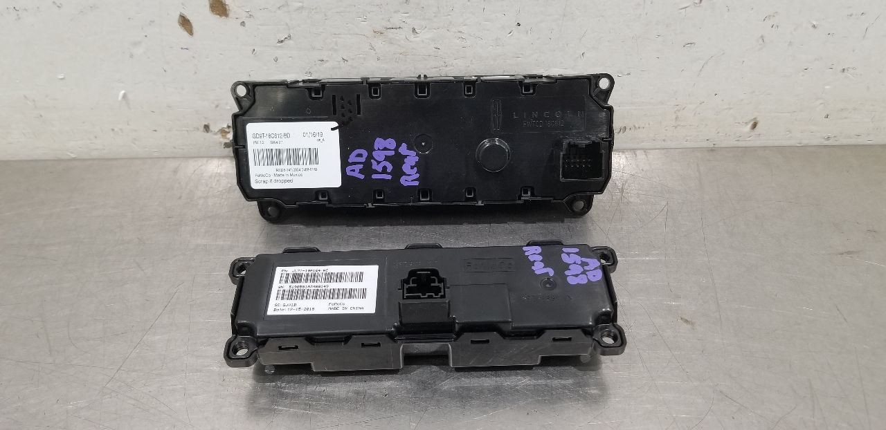 19 LINCOLN NAVIGATOR REAR AC TEMPERATURE RADIO AUDIO CONTROL PANELS JL7T19A164AC