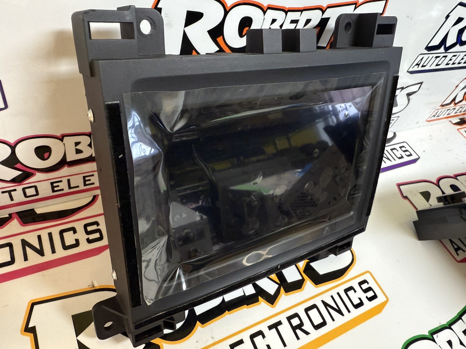 REPAIR SERVICE 2021 -2023 DODGE CHALLENGER DASH 7″ SCREEN MULTIMEDIA OEM