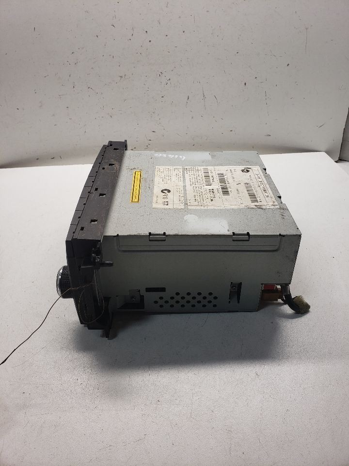 2008-2011 Dodge Dakota Radio AM FM6 Disc Cd-dvd Changer OEM 1426031