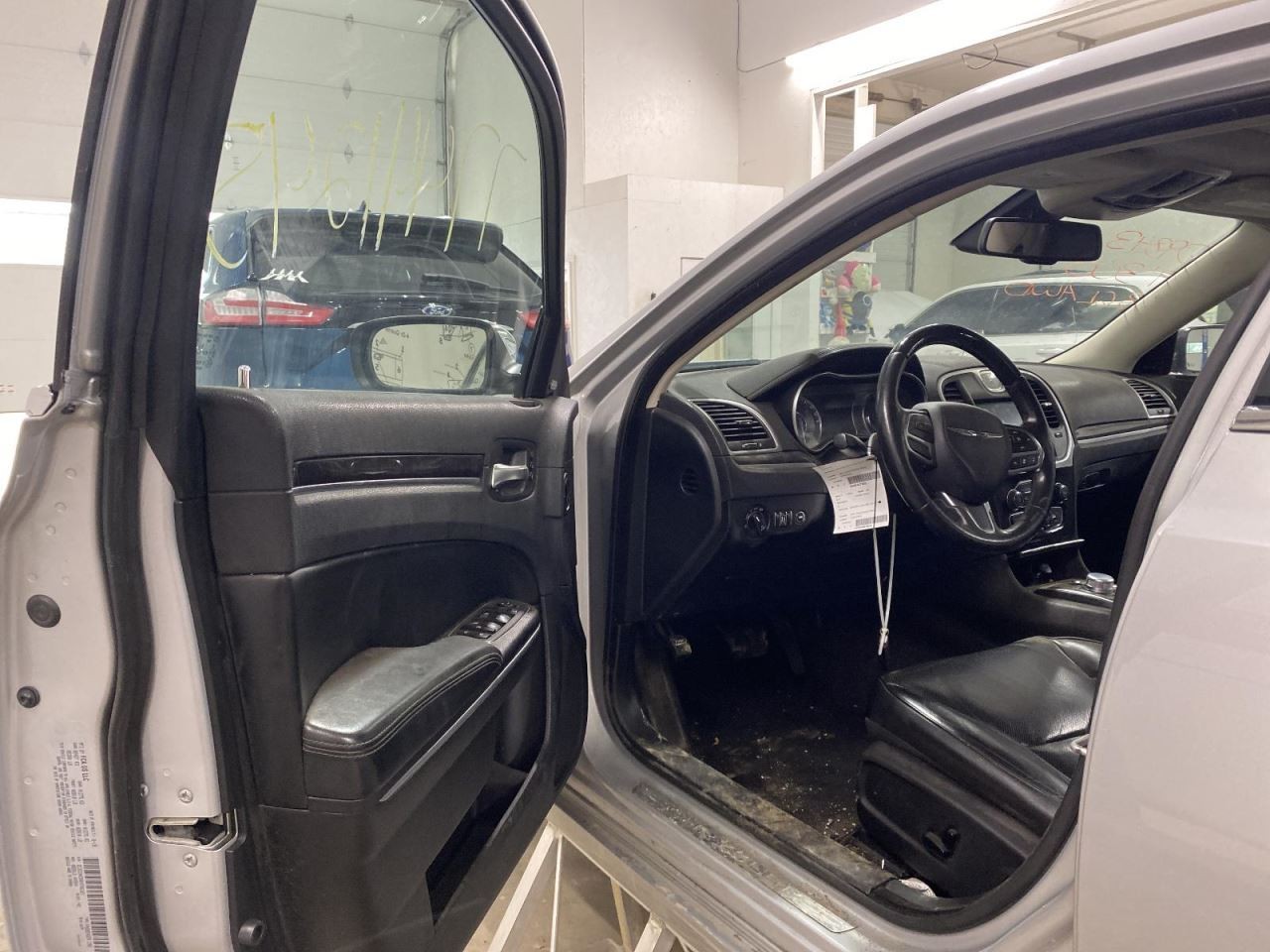 Audio Equipment Radio Display And Receiver Uconnect 4C Fits 18-19 300 1076949