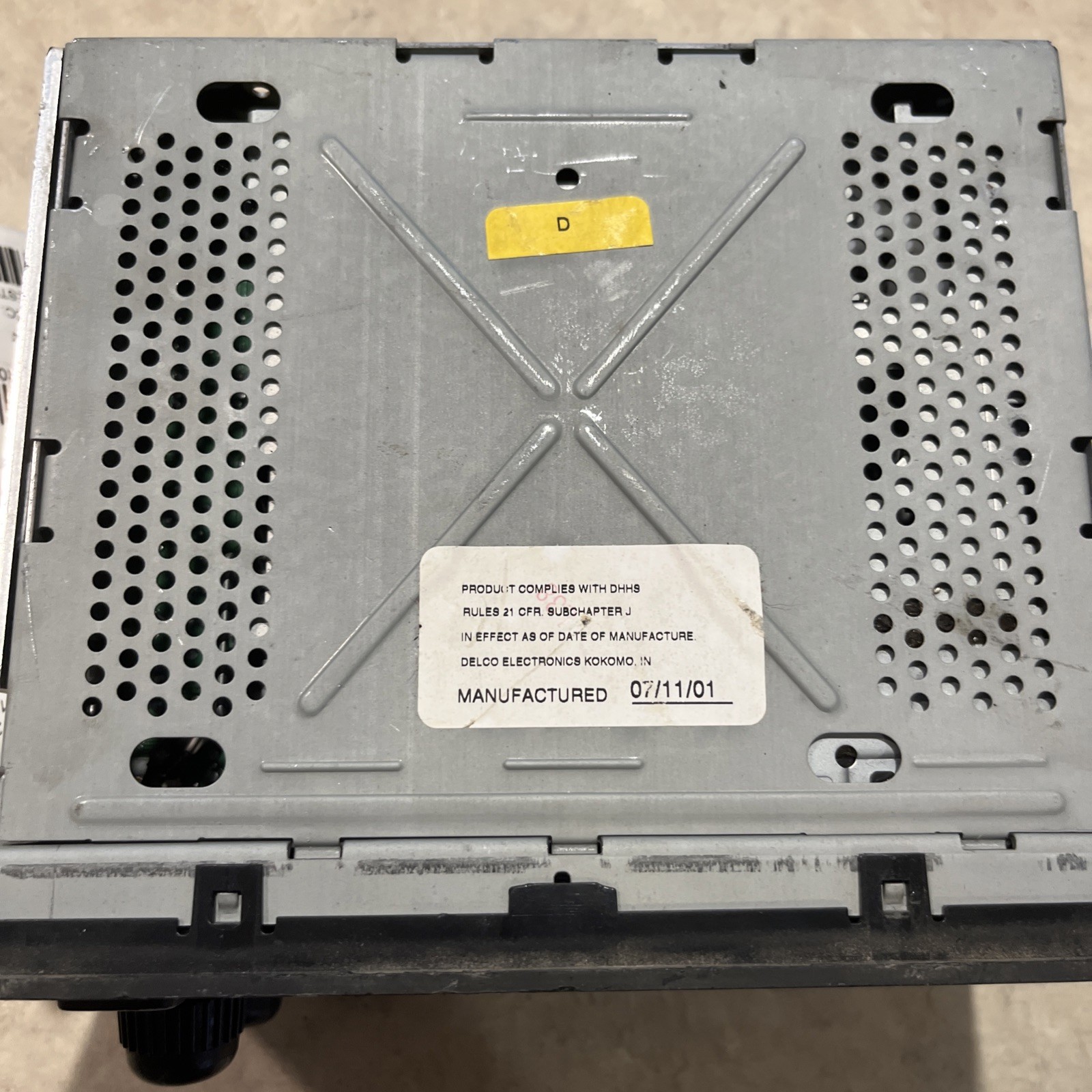 Stereo Radio AM FM CD Player 10315119 Fits 03-05 CHEVROLET CAVALIER B210-107353