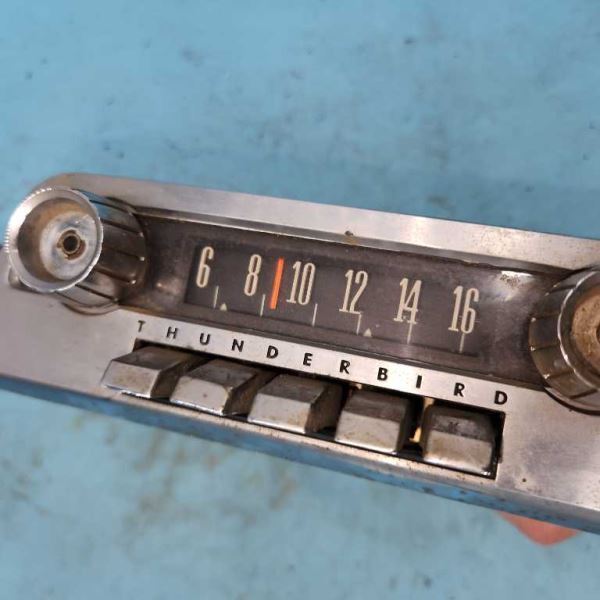 UNTESTED AM RADIO FITS 1963 THUNDERBIRD “C3SA-18810-J” 1139286