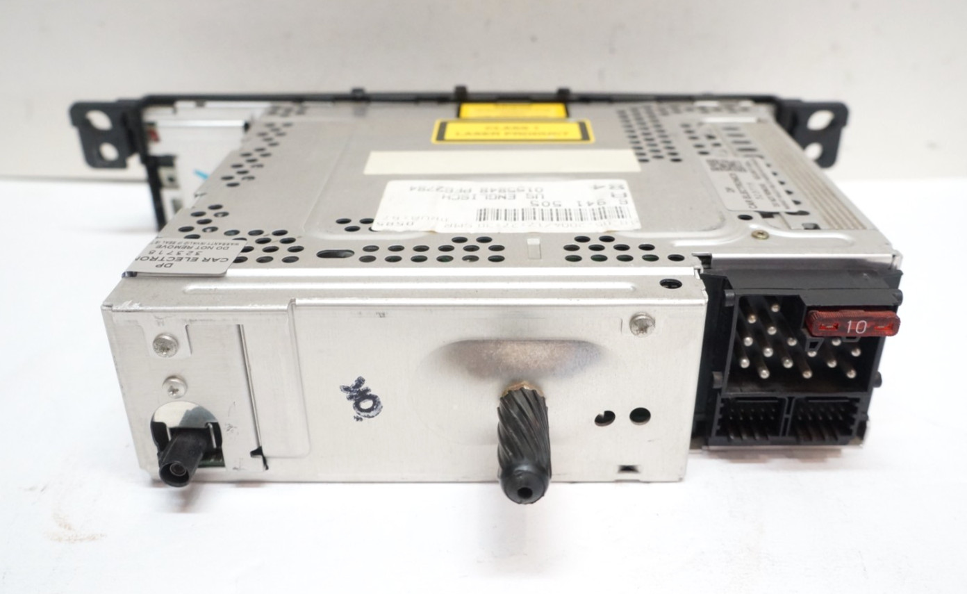 ***READ** 2004 BMW 325xi Am/Fm/CD Player 65126941505 BUSINESS Receiver OEM*C1629