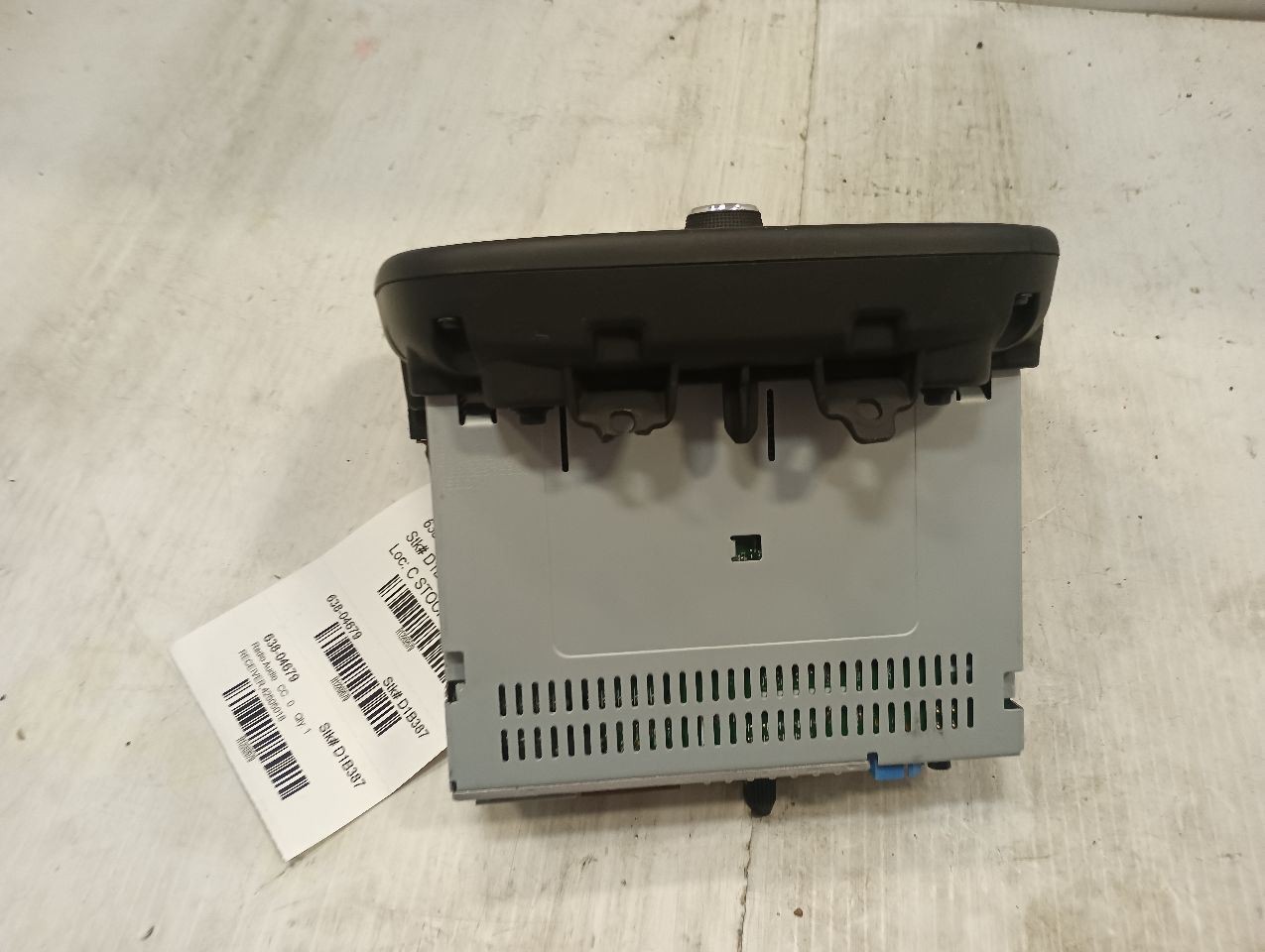 GM 42505018 Radio Receiver from 2016 Chevy Malibu 12202079