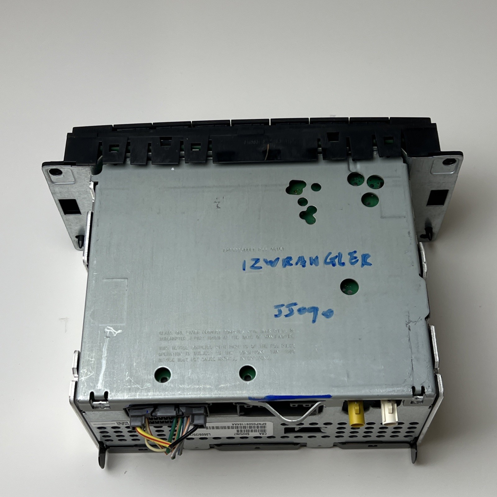 2012 JEEP WRANGLER RADIO CD MP3 PLAYER P05091164AA OEM
