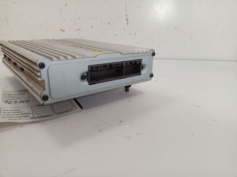 HYUNDAI GENESIS 96370-3M150 EQUUS LOGIC 7 Radio Amplifier (9637714