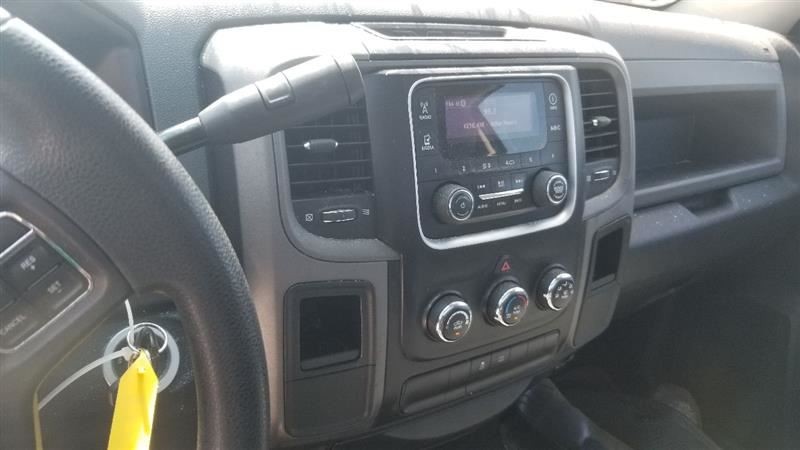 14 DODGE RAM 1500 RADIO AUDIO RECEIVER 68226683AA