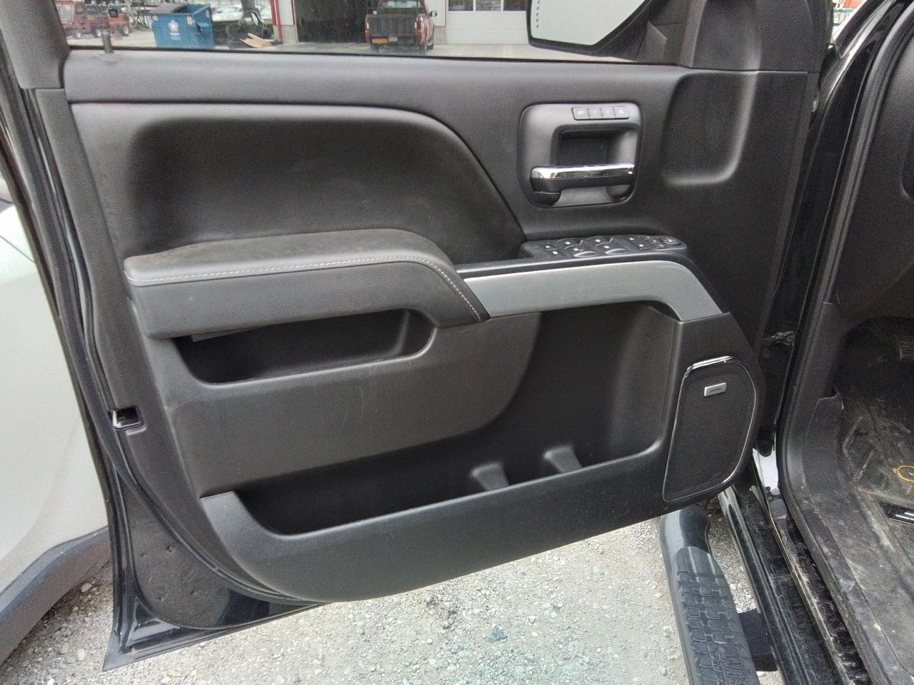 2016 GMC Sierra Chevy Silverado Radio Receiver ID 23402903