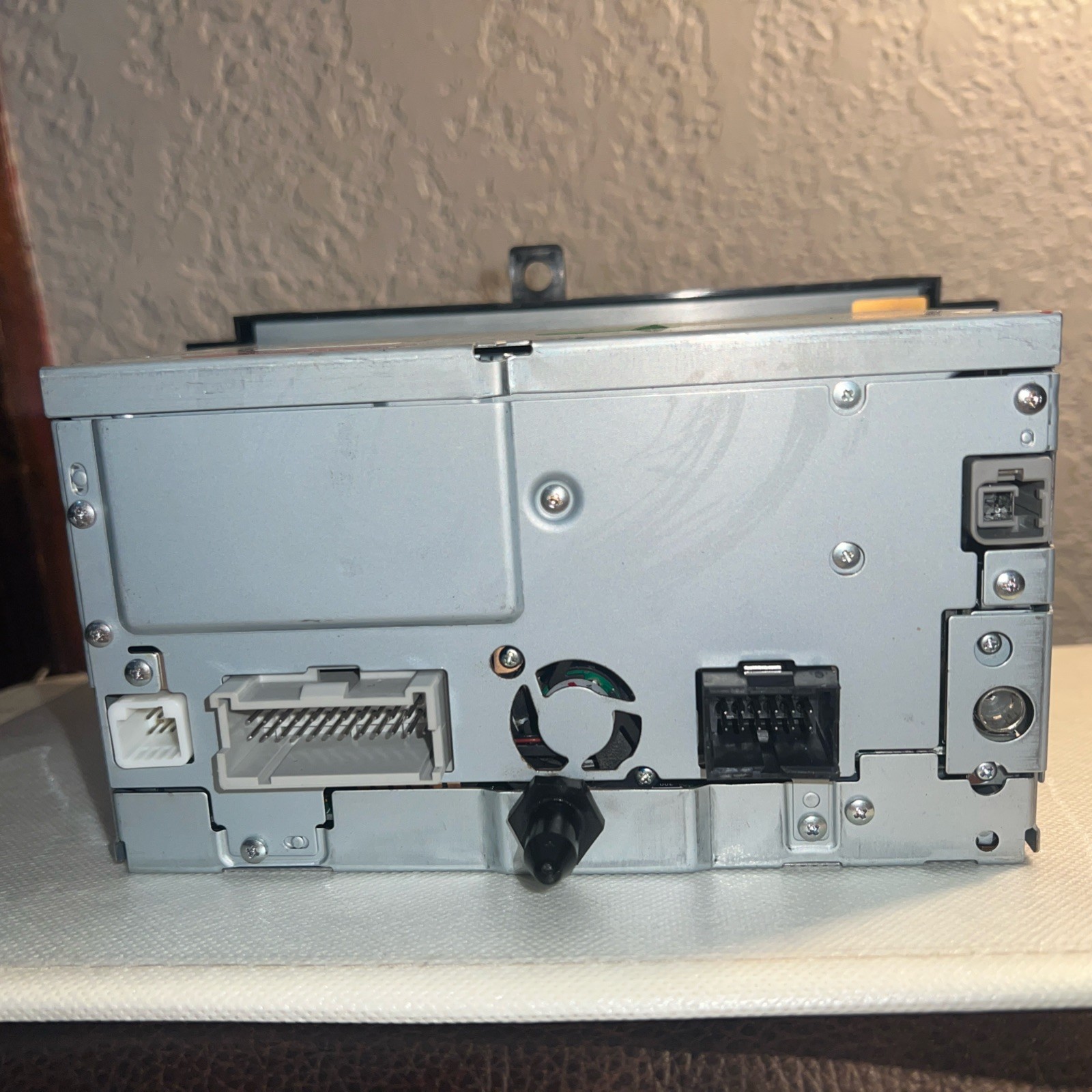 2005-2008 Grand Prix GXP OEM Radio/ Nav/ CD/ DVD Reciever GM 15263106 Untested