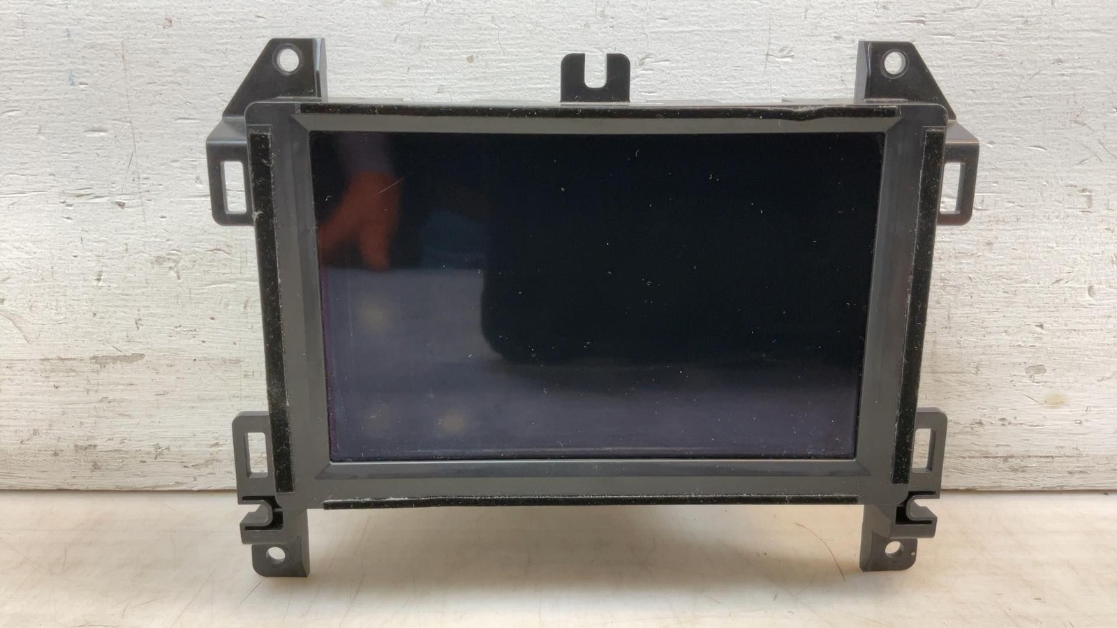 Jeep Wrangler JL OEM 7 in Touchscreen Radio w Trim Panel 68428547AD 2020 106313