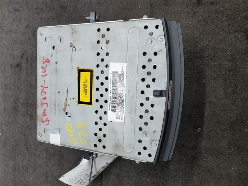 Audio Equipment Radio 221 Type S450 Fits 09 MERCEDES S-CLASS 1006320