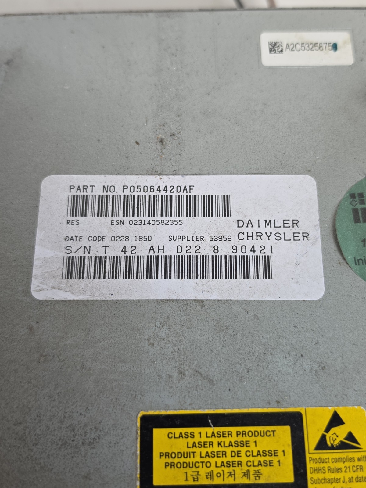 2007-14 Chrysler Dodge Jeep OEM Radio AM/FM CD Player RES Aux Input P05064420AF