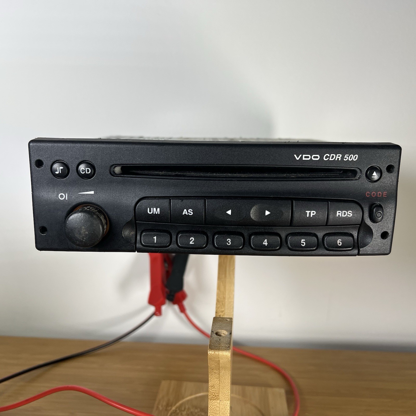 VAUXHALL ZAFIRA A 1999–2005 VDO CDR-500 Stereo Radio CD Player 24469302 +CODE
