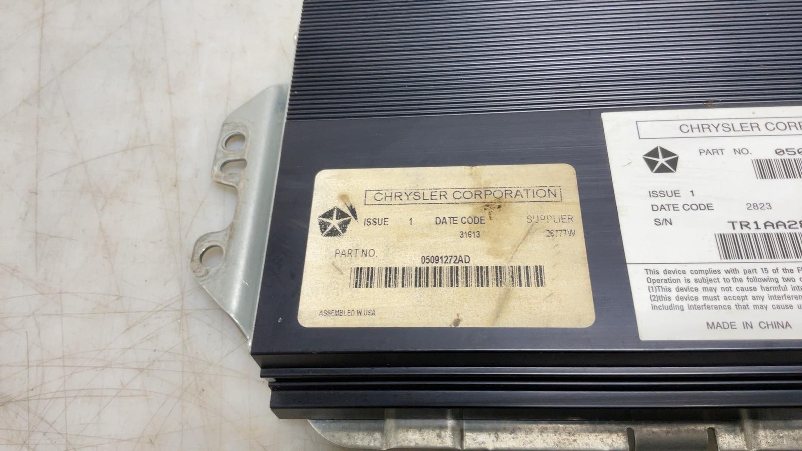 Jeep Wrangler JK OEM Factory Stock Premium Amplifier 05064389AL 2013-2014 173059
