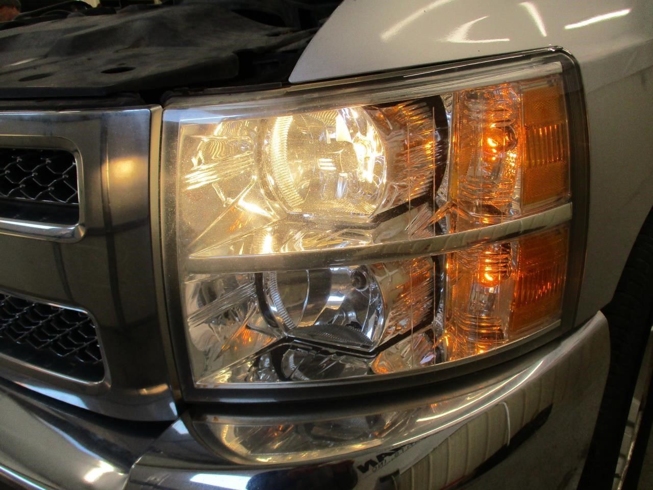 Chevrolet Silverado 1500 2012 Radio/CD/Stereo Head Unit 237K mi. Used 8459