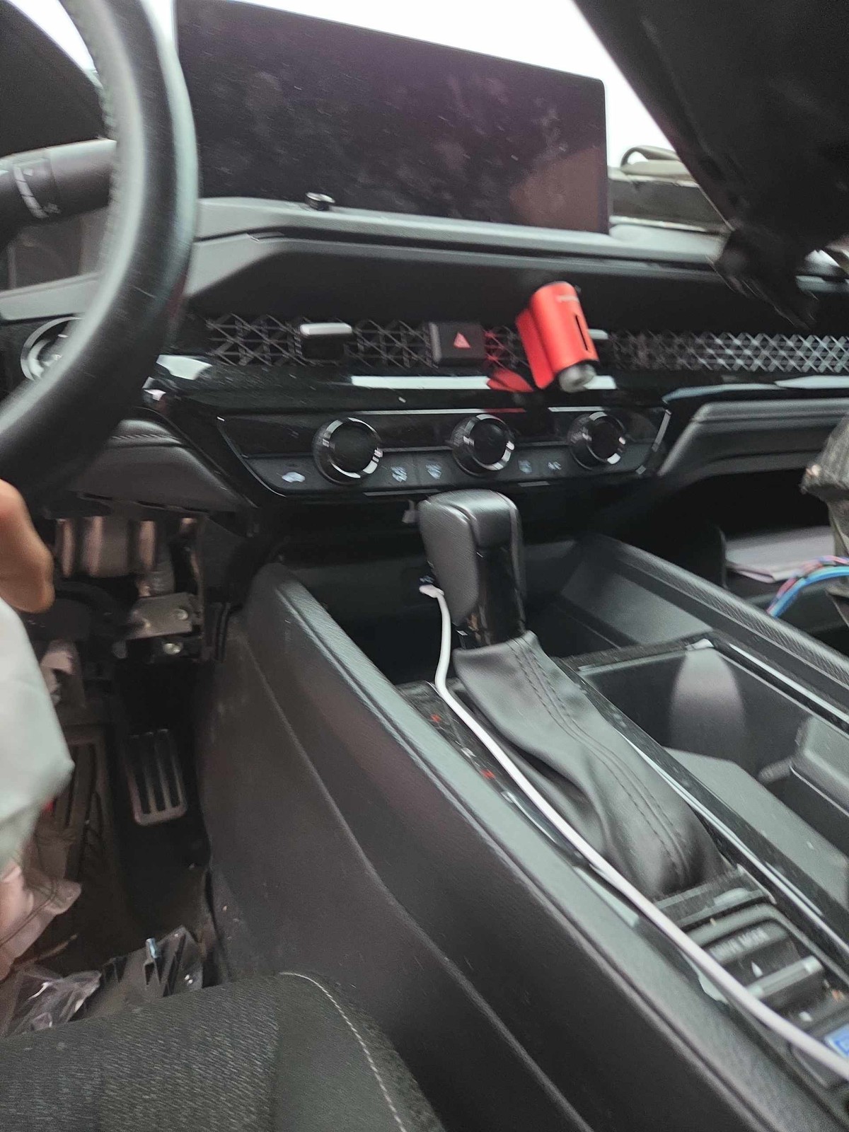 2023-2025 HONDA ACCORD 2.0L Radio Controller Center Dash