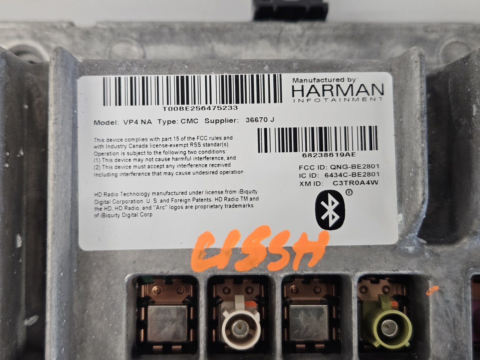 2015 Cherokee / Ram Pickup 8.4″ VP4 GPS Radio Receiver UConnect OEM 68238619AE