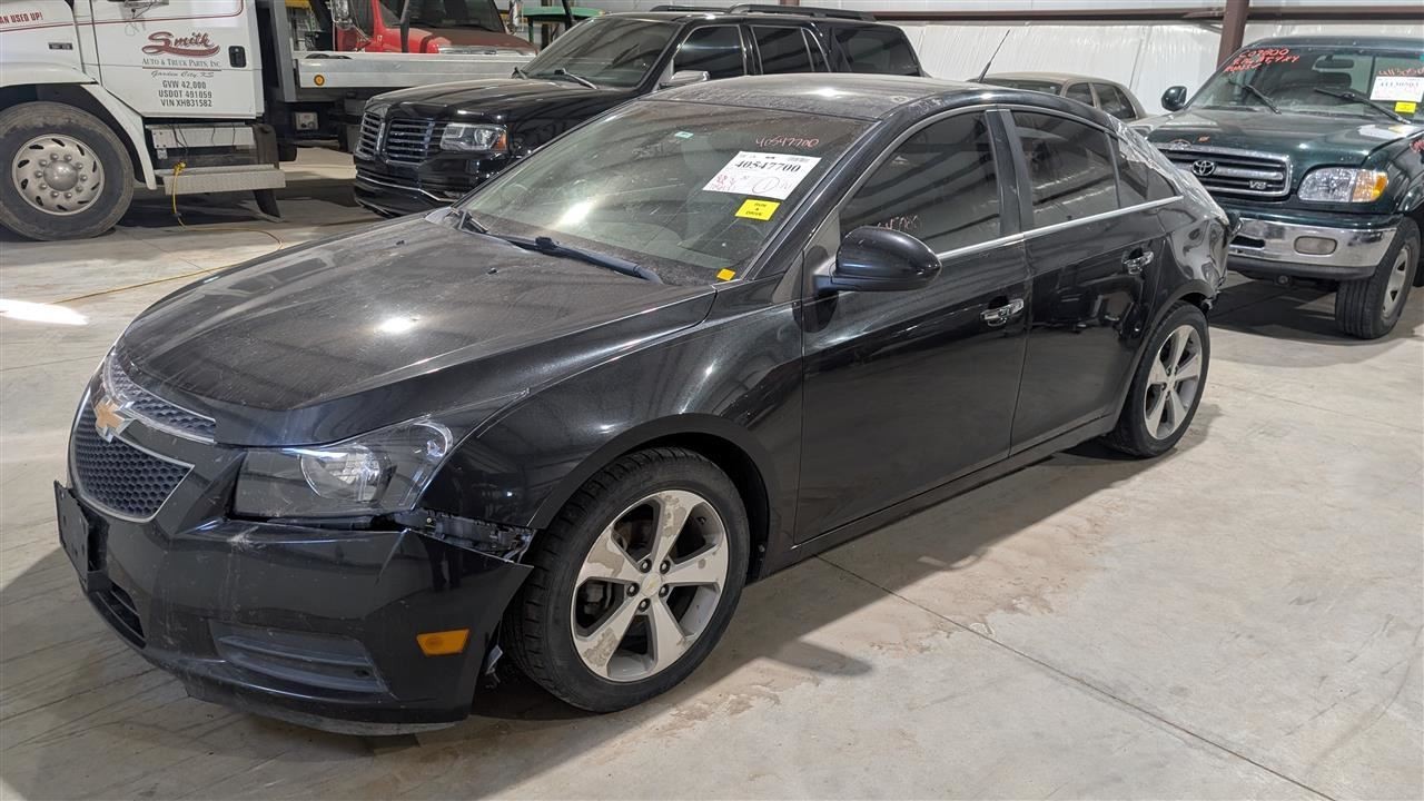 Radio Player Radio Receiver AM-FM-XM-CD-MP3 Opt Uye Fits 11-12 CAMARO 1102916