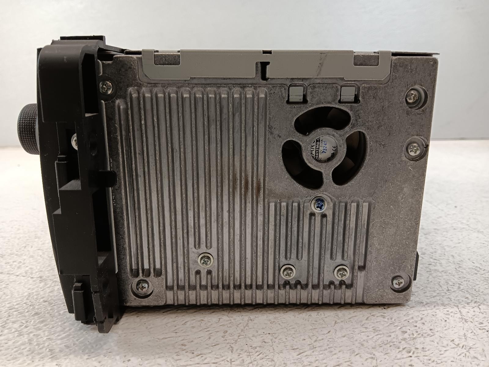 07 08 Suburban 1500 Radio Opt UVA *Aux Port Damage* *May Need Programming*