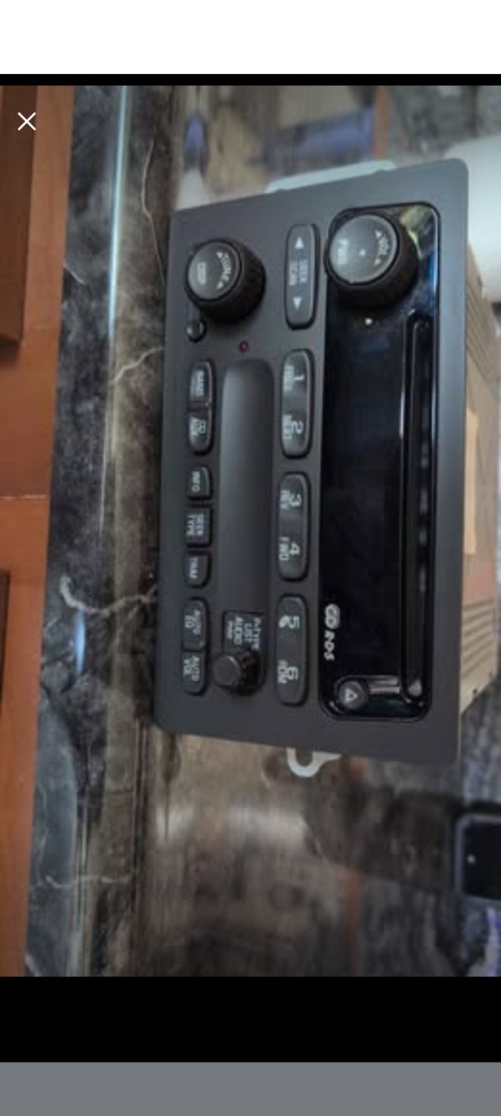 AC Delco auto radio in excellent condition Taken from a 2003 Chevy Avalanche,