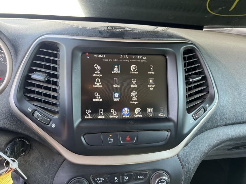16 CHEROKEE Receiver 8.4″ TOUCH SCREEN W/SATT UCONN BT