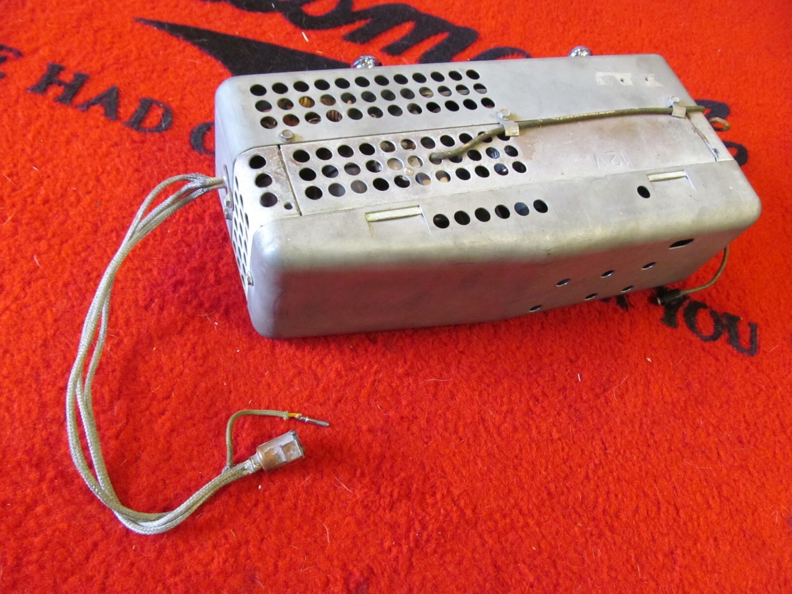 1955 Oldsmobile 88 98 Used AM Radio (Standard Push Button Type) # 983204