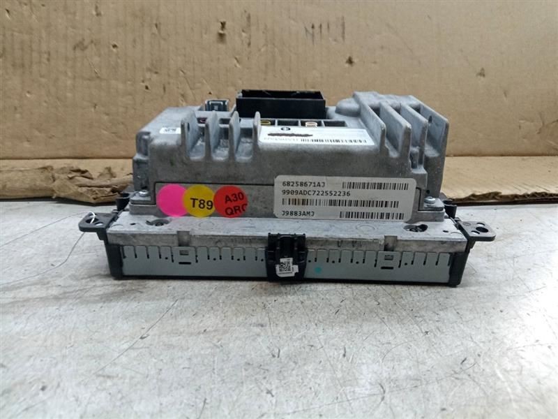 Audio Equipment Radio Receiver 8.4″ Display Screen Fits 16 CHEROKEE 208097