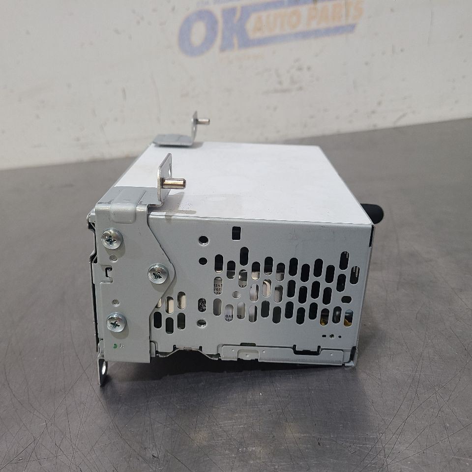 22 2022 FORD MUSTANG ECOBOOST RADIO AUDIO RECEIVER AM-FM-MP3 LR3T18D832EH