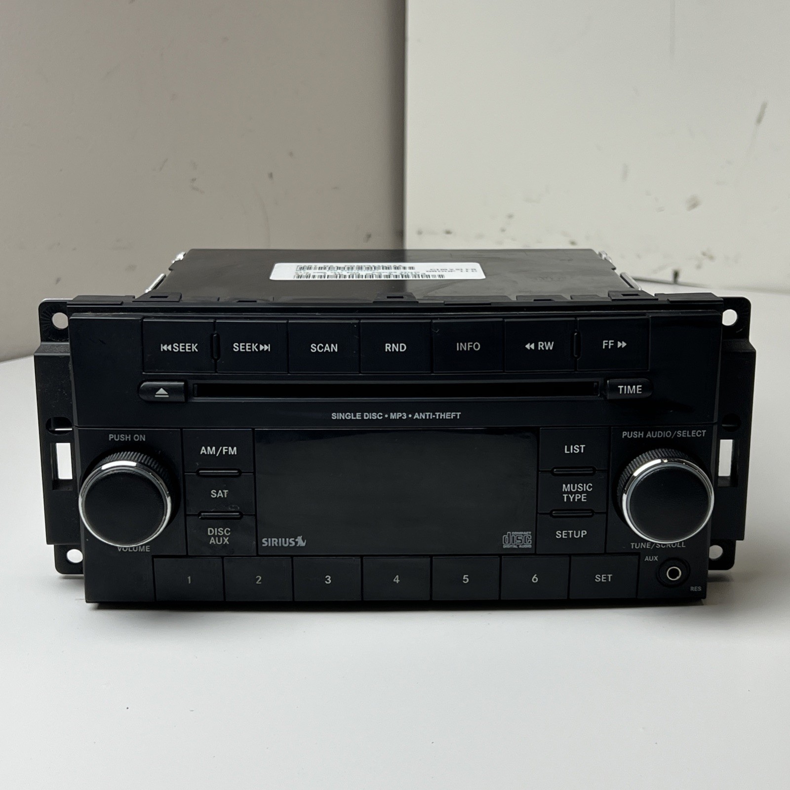 2012 JEEP WRANGLER RADIO CD MP3 PLAYER P05091164AA OEM