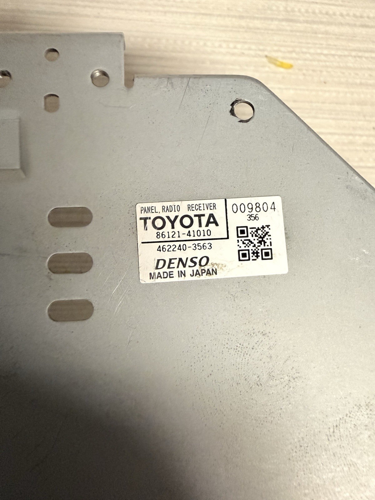 2013-2015 TOYOTA AVALON AM FM RADIO RECEIVER DISPLAY SCREEN GPS OEM 86100-07020
