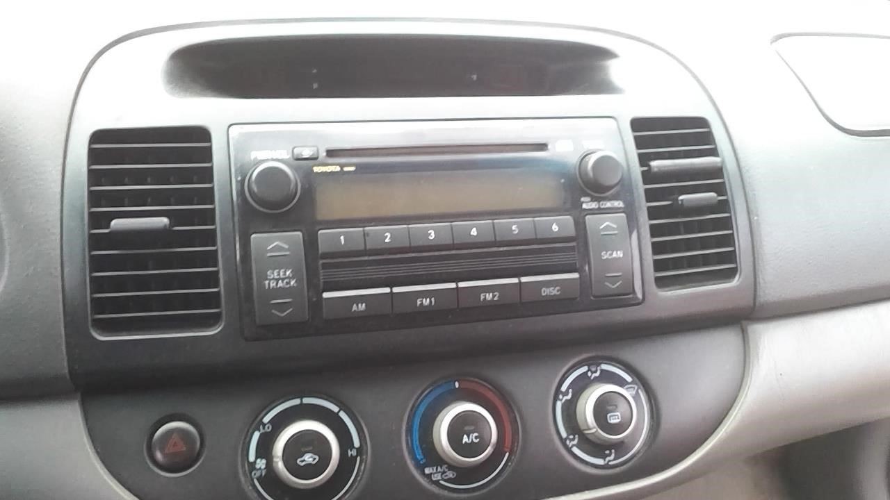 Audio Equipment Radio Receiver With CD Le Fits 05-06 CAMRY 32047163