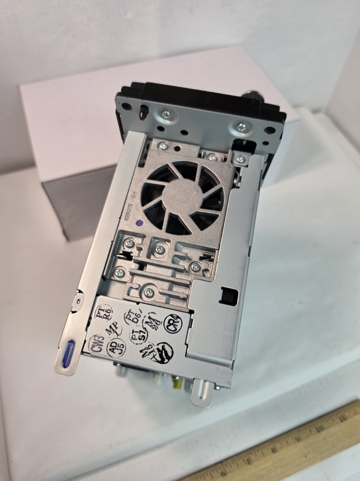 Dodge, Jeep, Chrysler TS Satellite Radio MyGIG 430N RHB OEM Mod: P05064836AH.