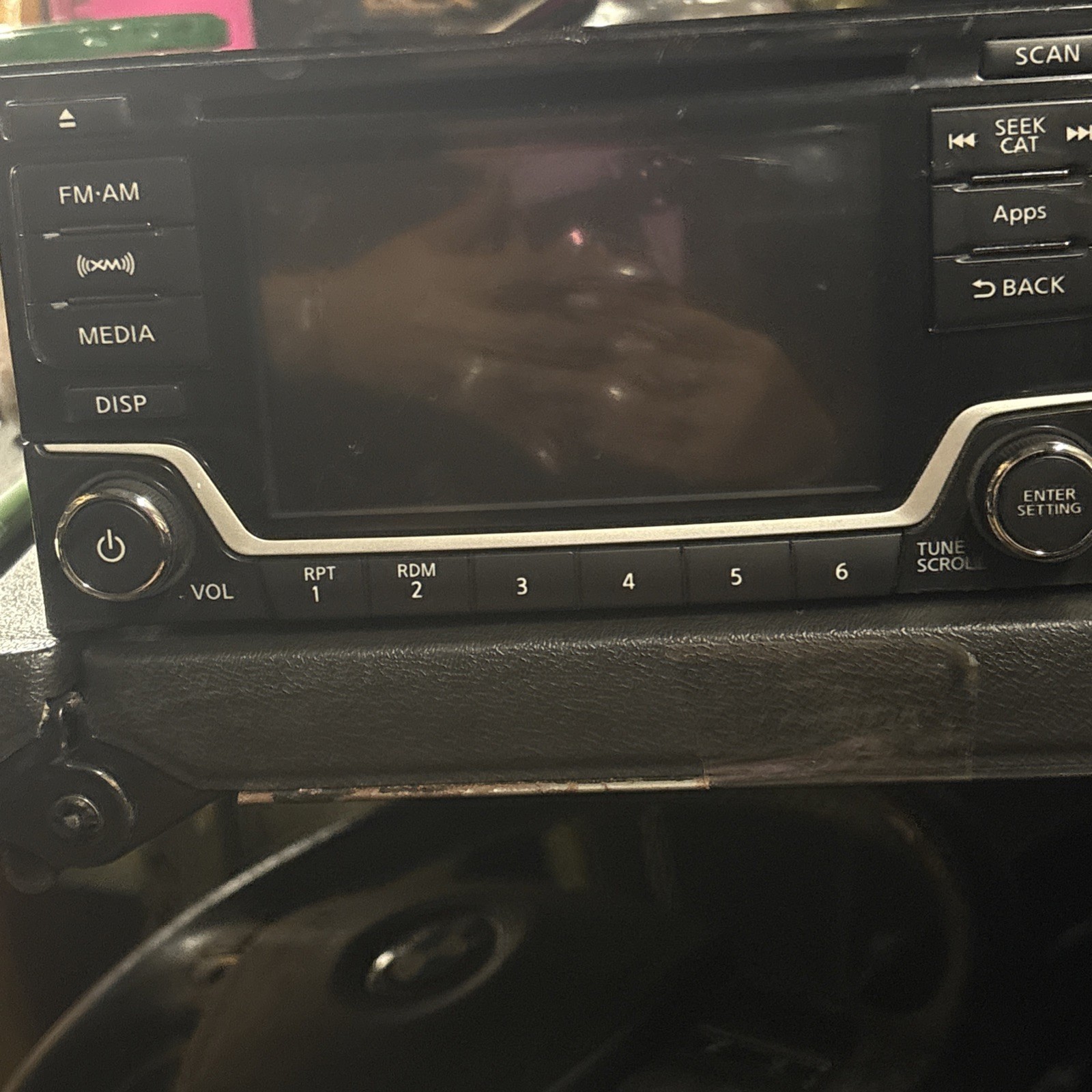 2015 to 2016 Nissan Sentra Versa Radio CD Player AM/FM 281859MB0A OEM AA7807 DG