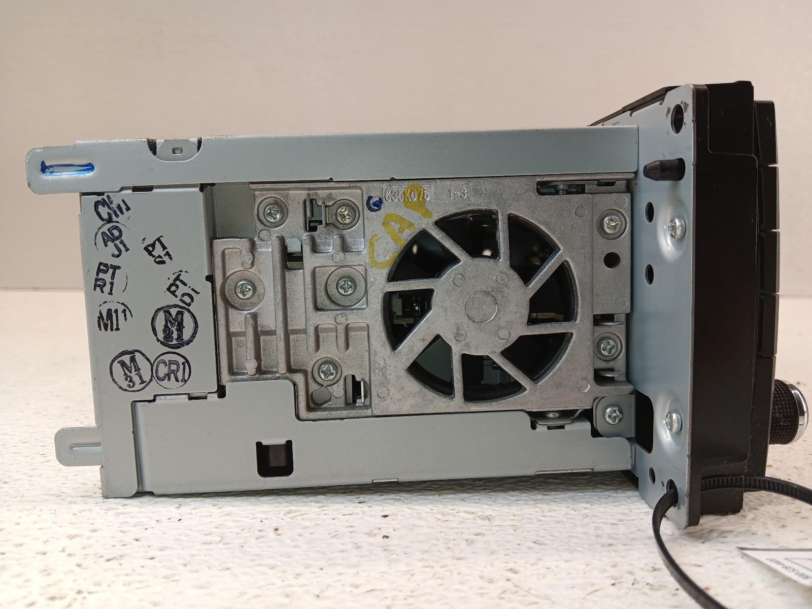 08-11 Chrysler Town & Cntry Radio Receiver Plate ID RBZ *May Need Programming*