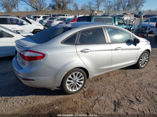 Audio Equipment Radio Receiver AM-FM-CD-MP3 Fits 14-15 FIESTA 384968