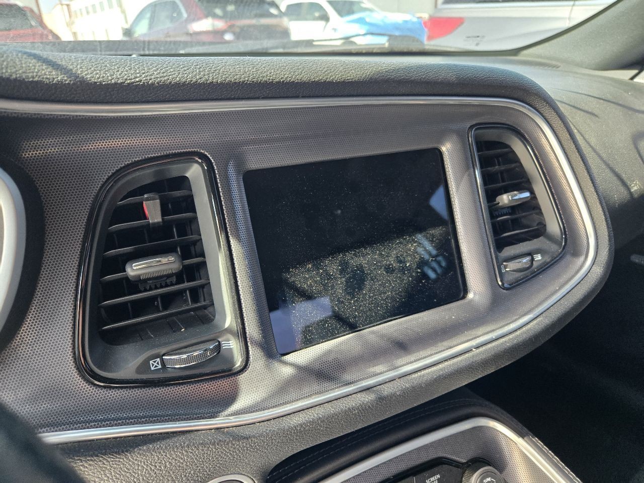 2018 Dodge Challenger 8.4″ Display Screen and Receiver w/o Navigation