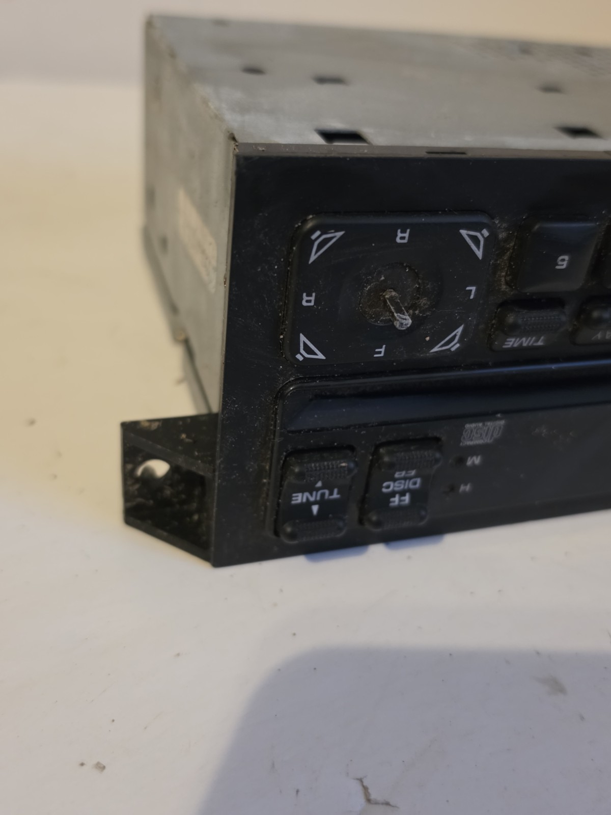 85-00 DODGE CHRYSLER JEEP WRANGLER TRUCK OEM Stereo CD Player ORIGINAL