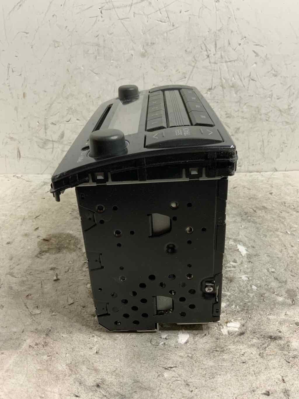 05-06 Toyota Camry Audio & Visual Equip ID#Radio16860 86120-AA160 W/ONav 58895