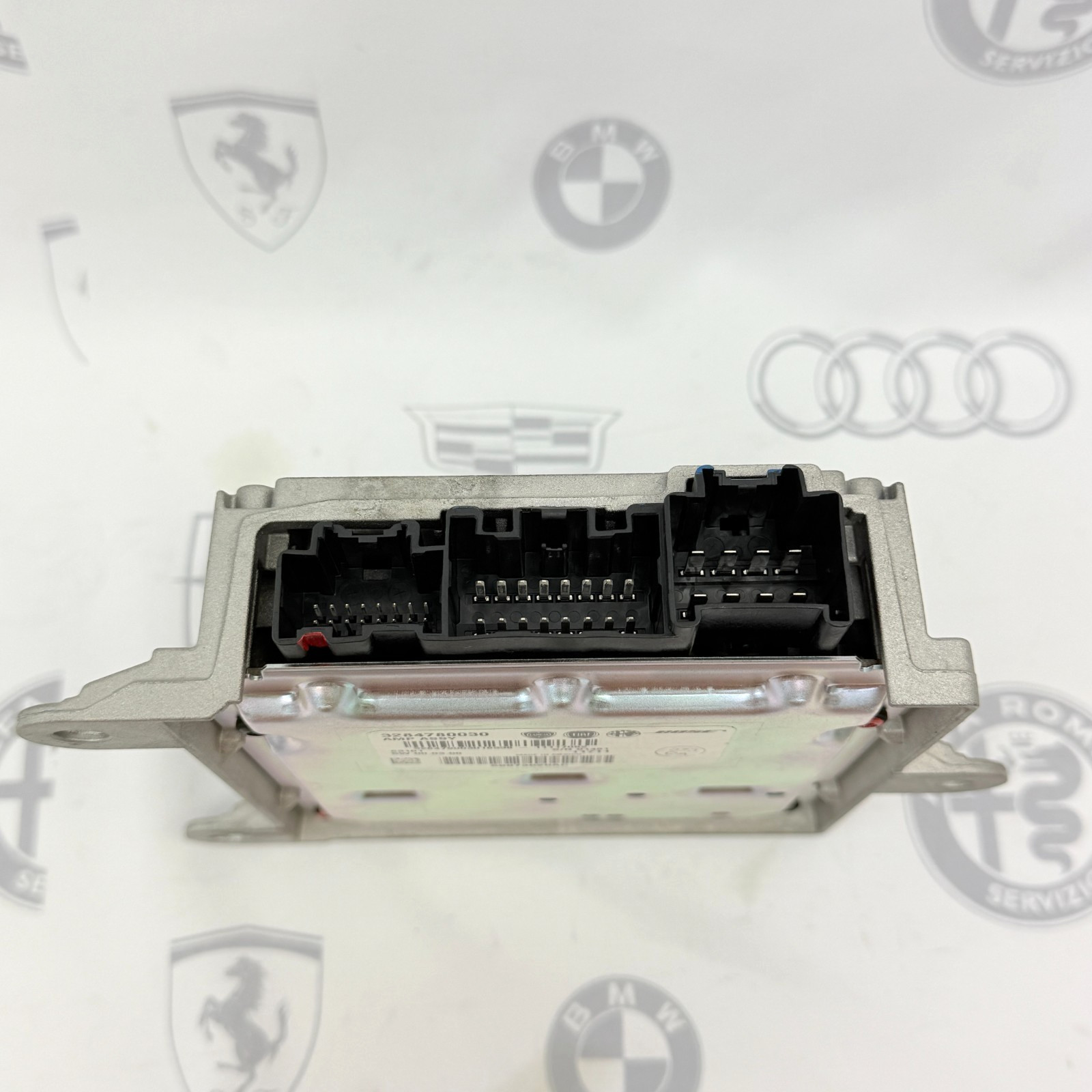 2012-2017 FIAT 500 BOSE Radio Audio Amplifier AMP OEM 68073620AC