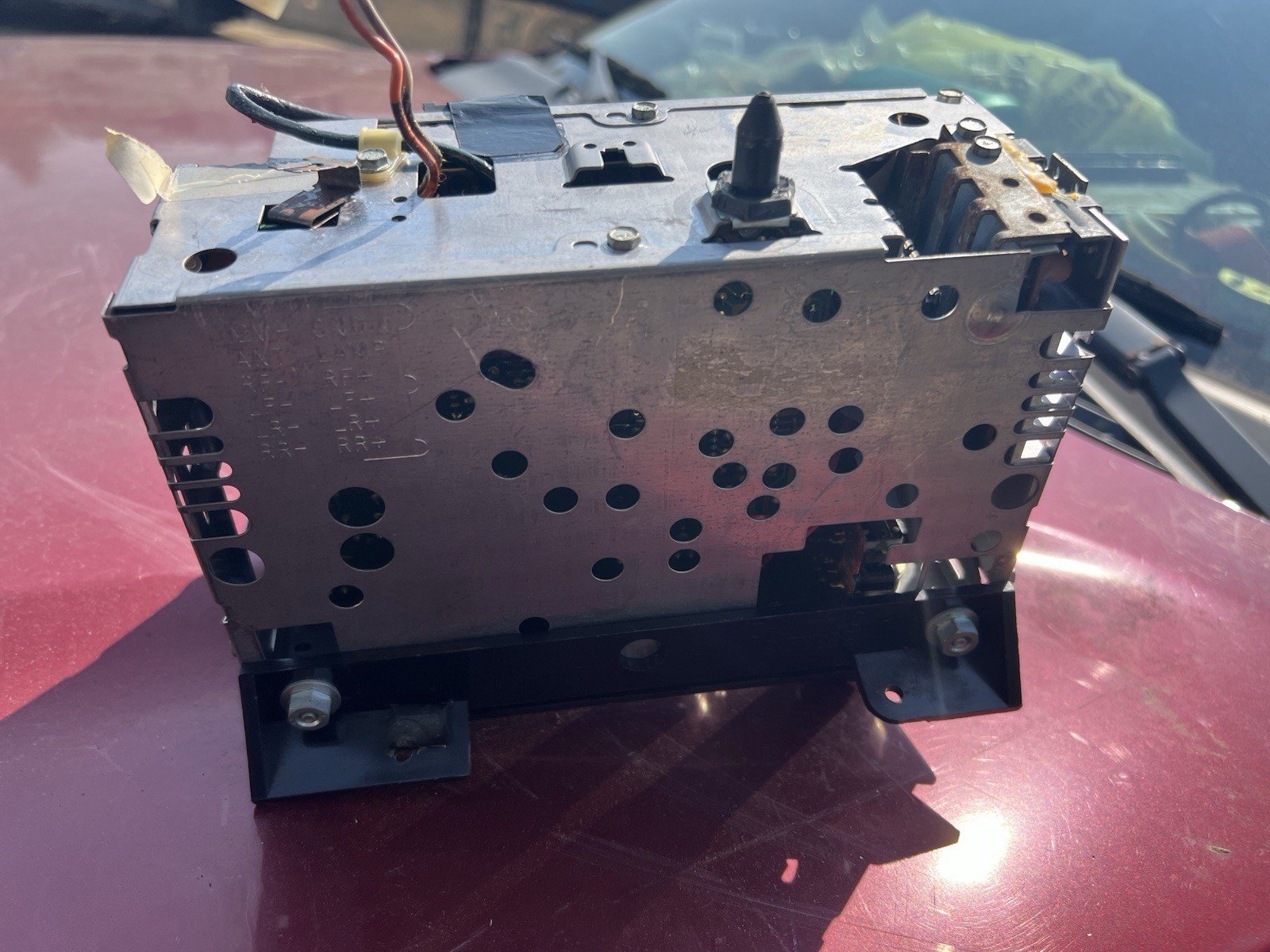 1987-1988 CHEVY ASTRO VAN AM/FM RADIO ASSEMBLY OEM 1987-1988