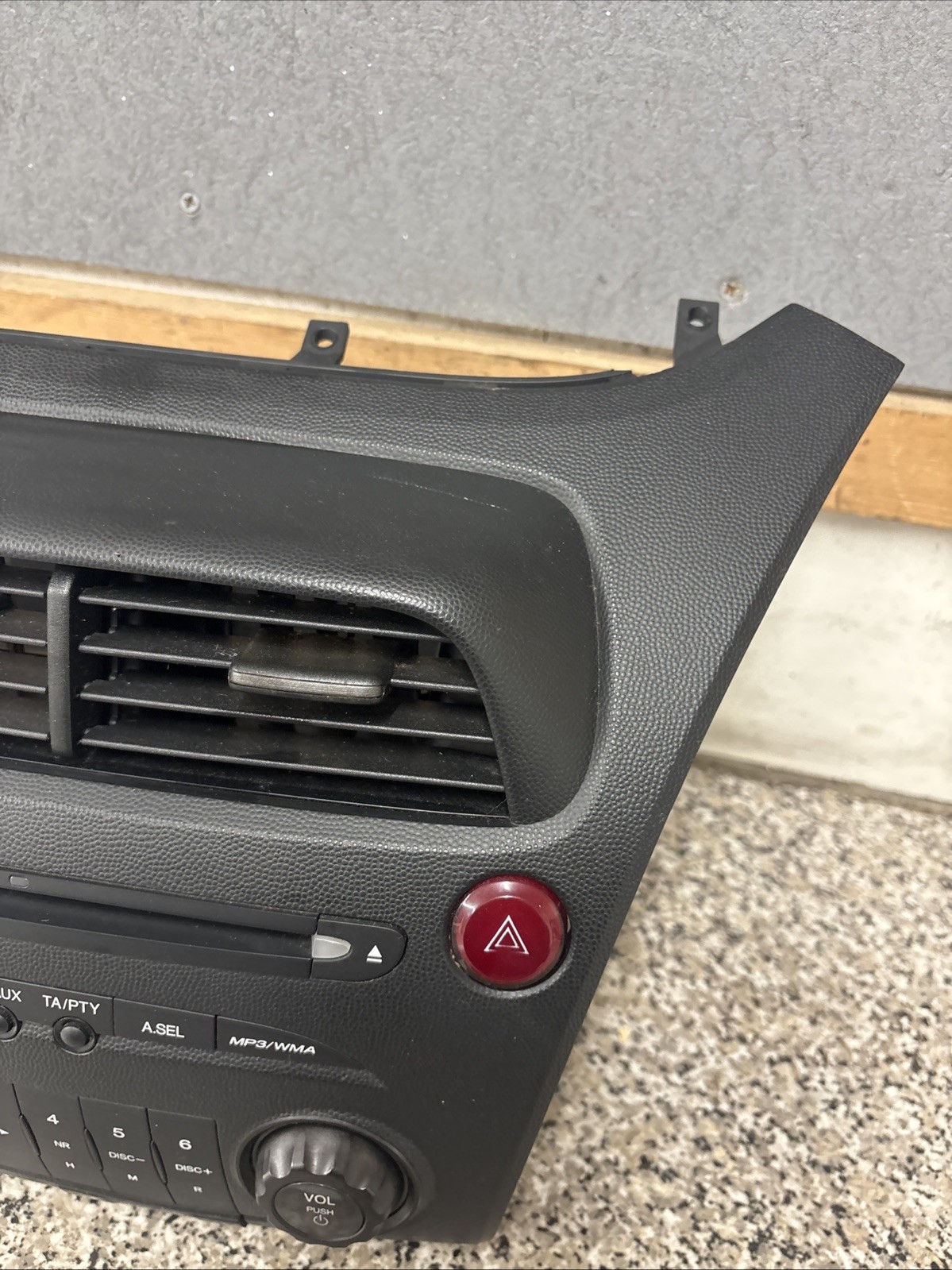 Honda Civic FN2 Genuine Radio/ CD Player Head Unit 2006-2011