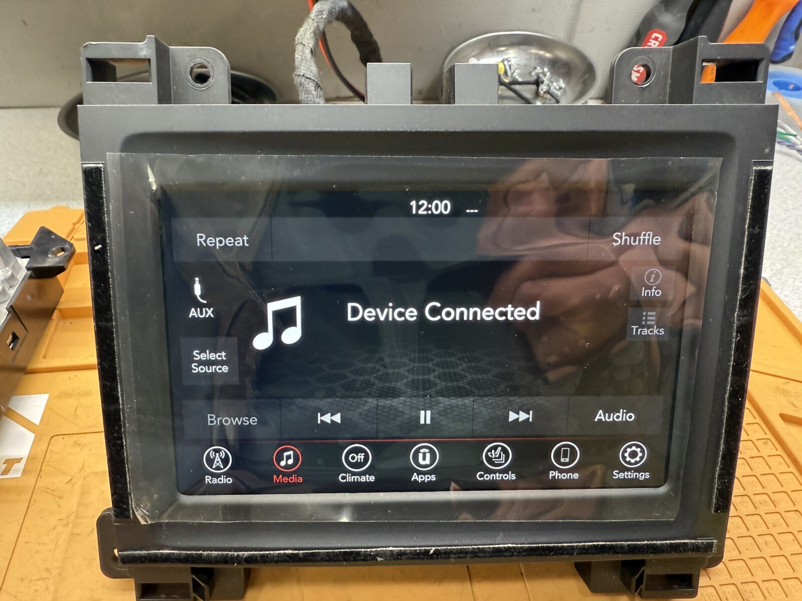 2021 -2023 DODGE CHALLENGER DASH 7″ SCREEN MULTIMEDIA DISPLAY MONITOR MODULE OEM